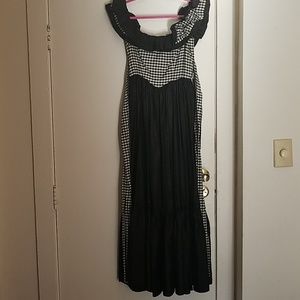 Full riding dress, organza gingham and black ruffl